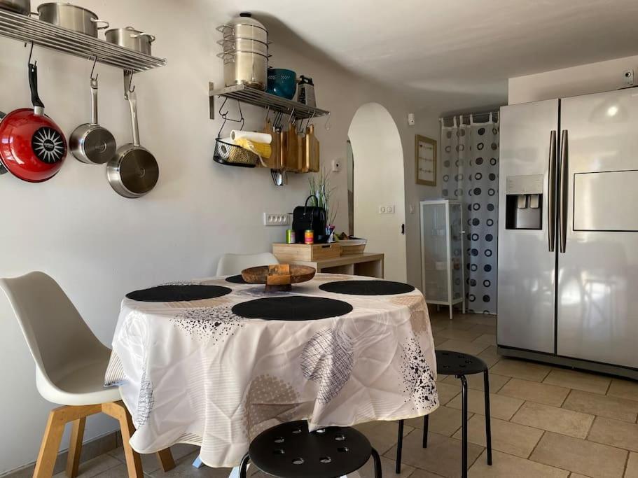 Mas Du Camisard Villa Ribaute-les-Tavernes Ngoại thất bức ảnh