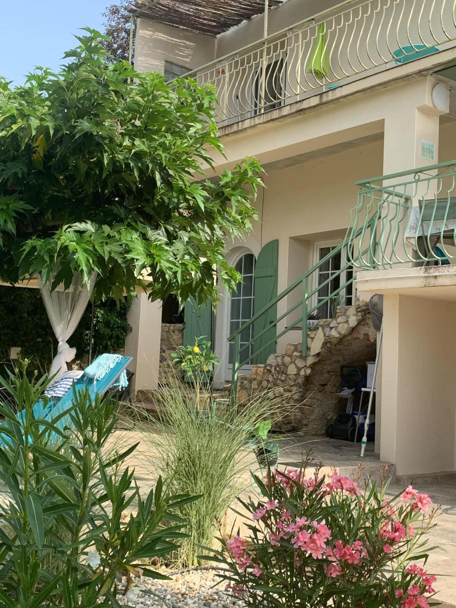 Mas Du Camisard Villa Ribaute-les-Tavernes Ngoại thất bức ảnh